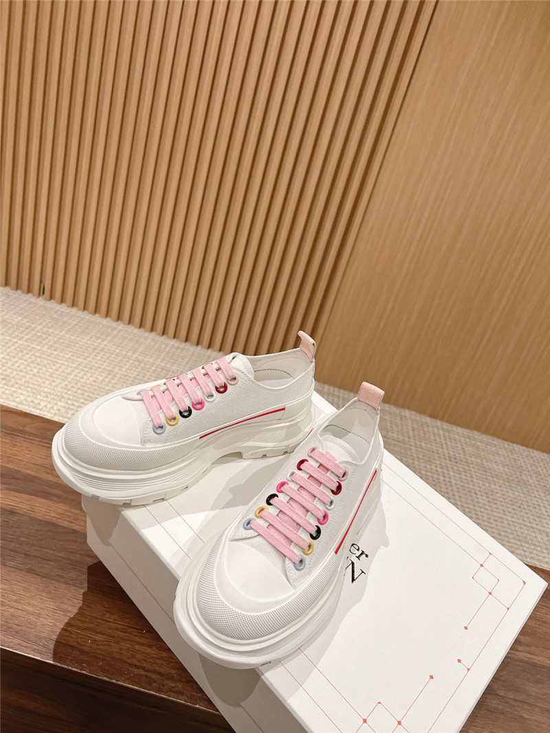 a1exa*der Mcqv*en pink tread slick lace-up sneakers