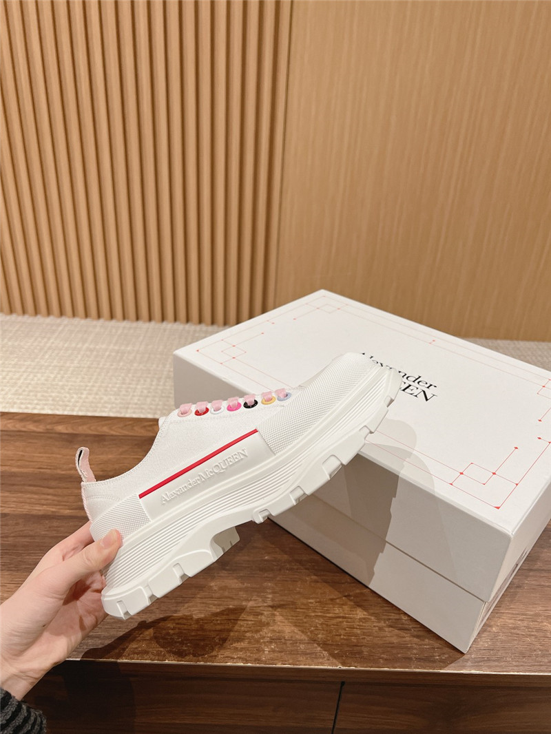 a1exa*der Mcqv*en pink tread slick lace-up sneakers