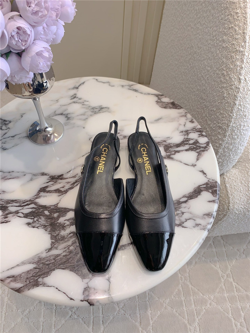 Ch**el pumps & slingbacks in black goatskin