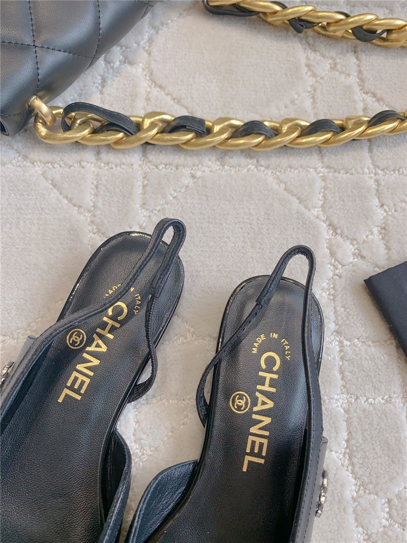 Ch**el pumps & slingbacks in black goatskin