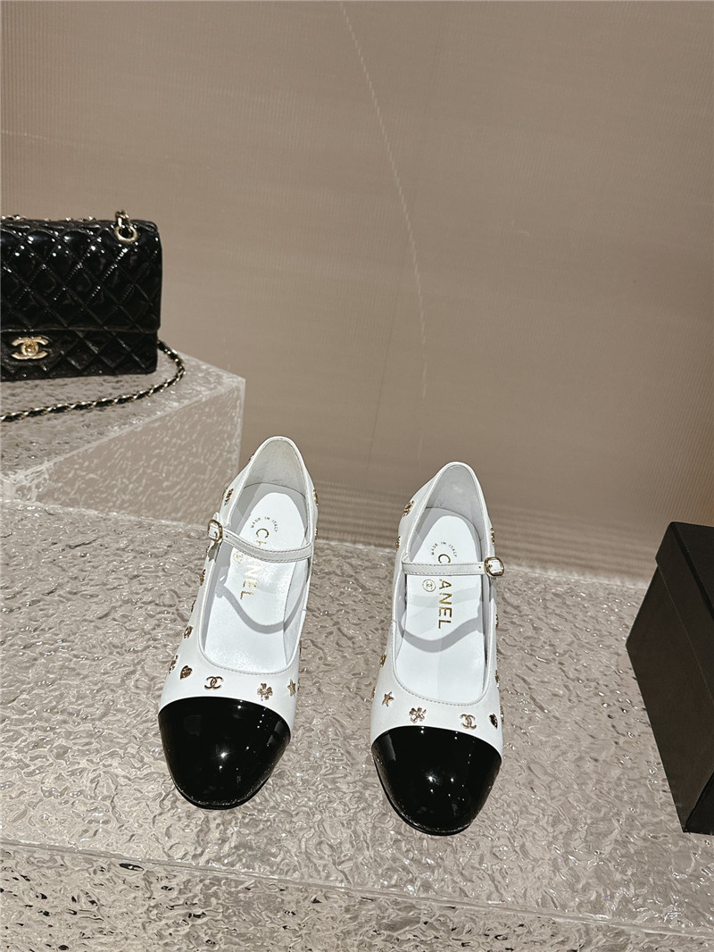 Ch**el embellished mary janes pumps in white/black leather