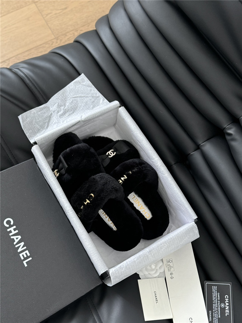 Ch**el bow black fur home slippers