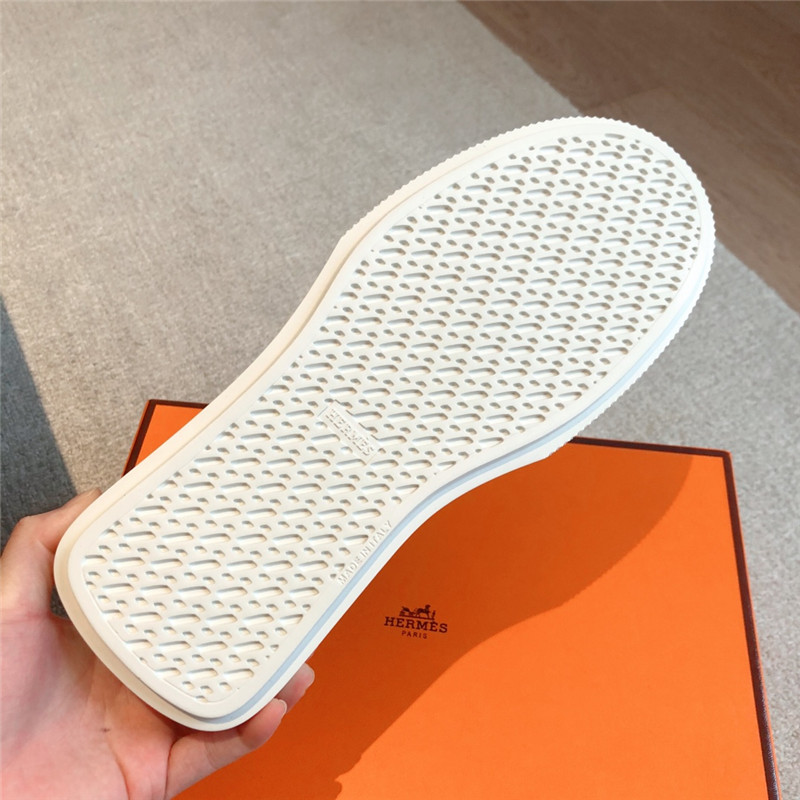 H**me5 black leather lace-up sneakers