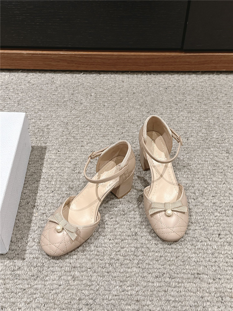 D10r nude ballet pumps quilted cannage calfskin