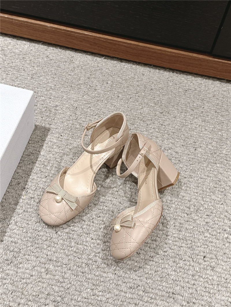 D10r nude ballet pumps quilted cannage calfskin