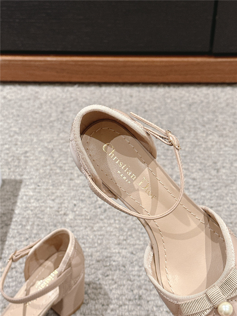 D10r nude ballet pumps quilted cannage calfskin