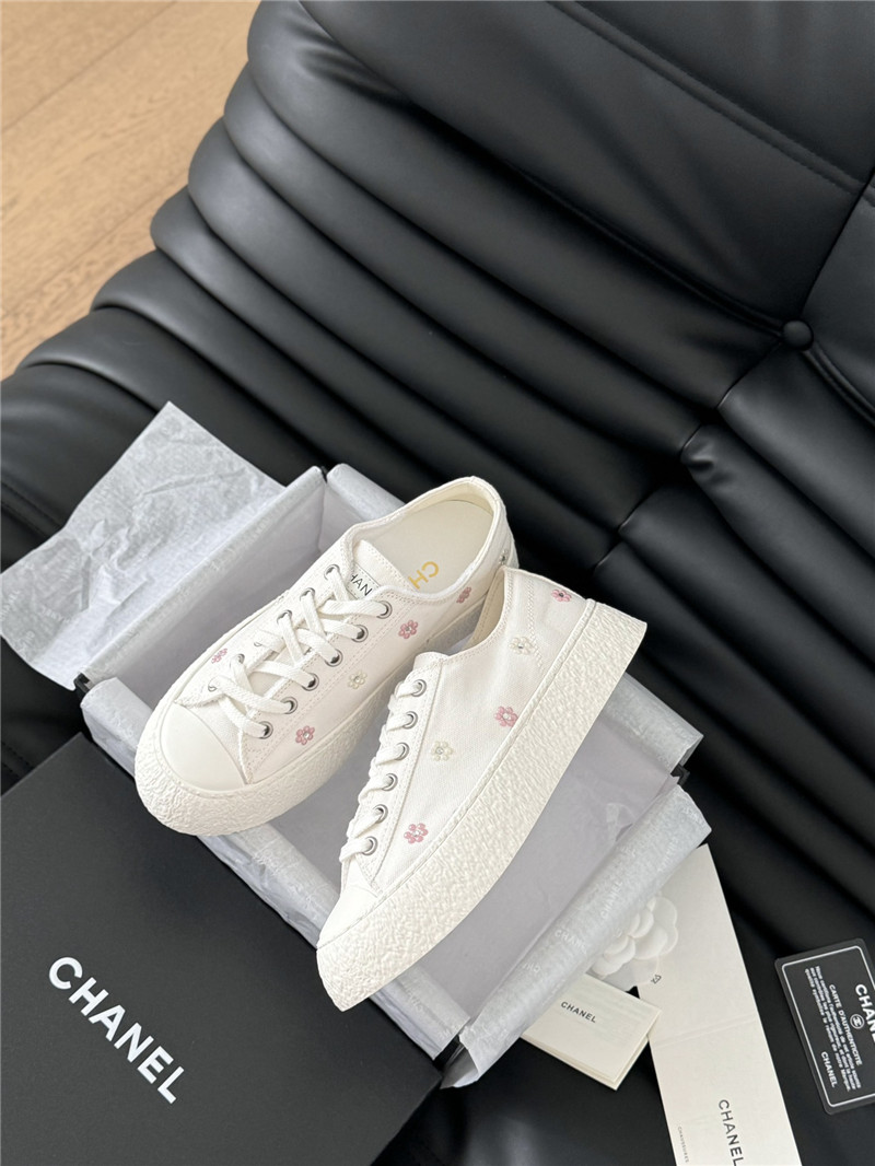 Ch**el lace up low top canvas sneakers