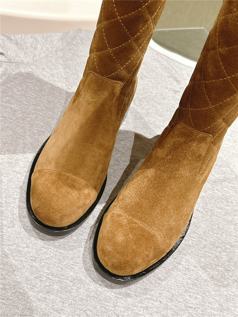 Ch**el suede mid shearling boot