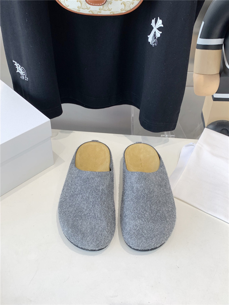 The R0w hugo slide grey in brush suede