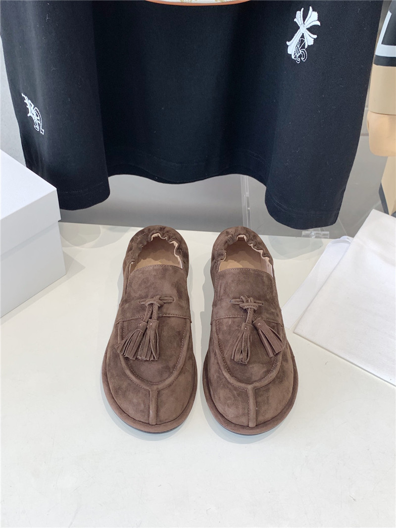 The R0w tassel flat loafers fawn in brush suede