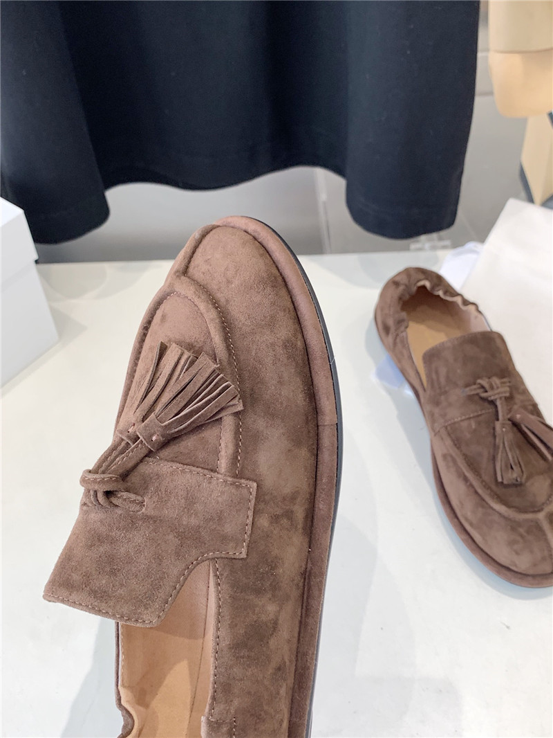 The R0w tassel flat loafers fawn in brush suede