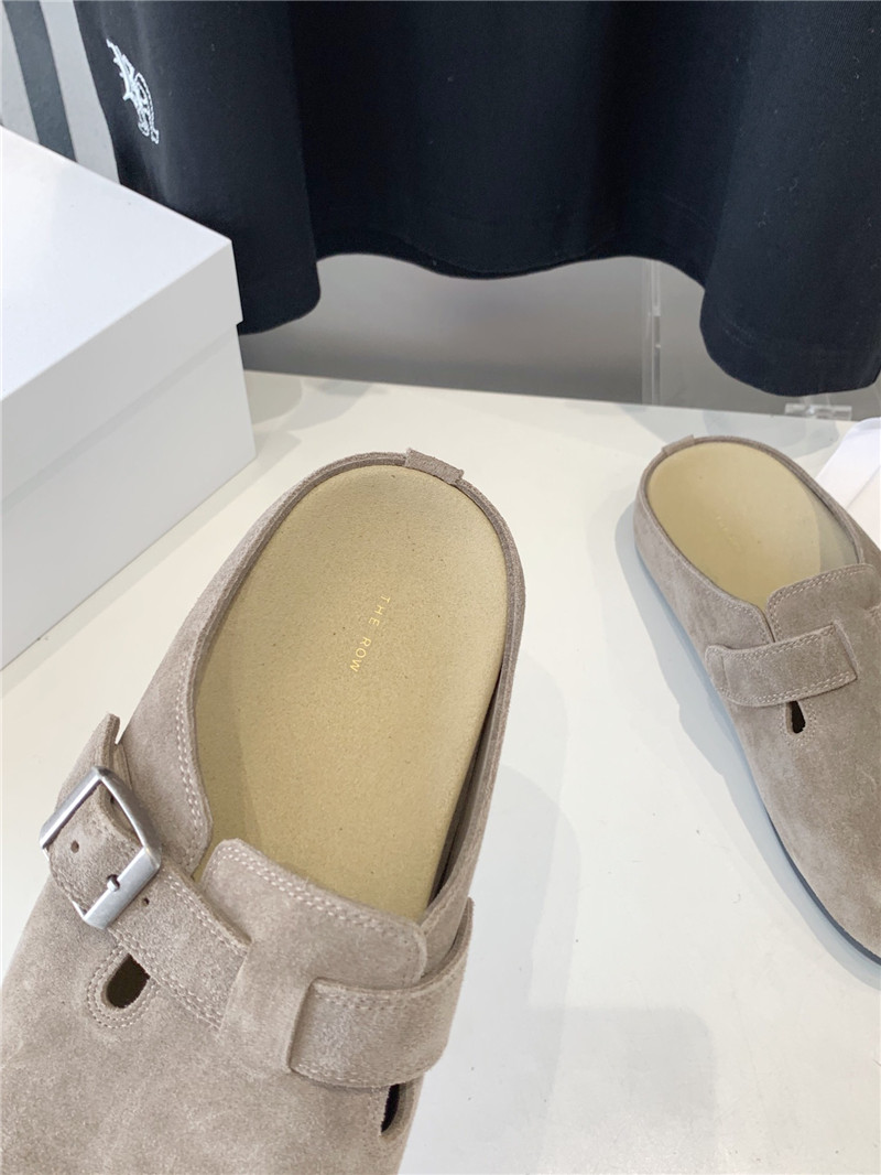 The R0w hugo slide in ash suede