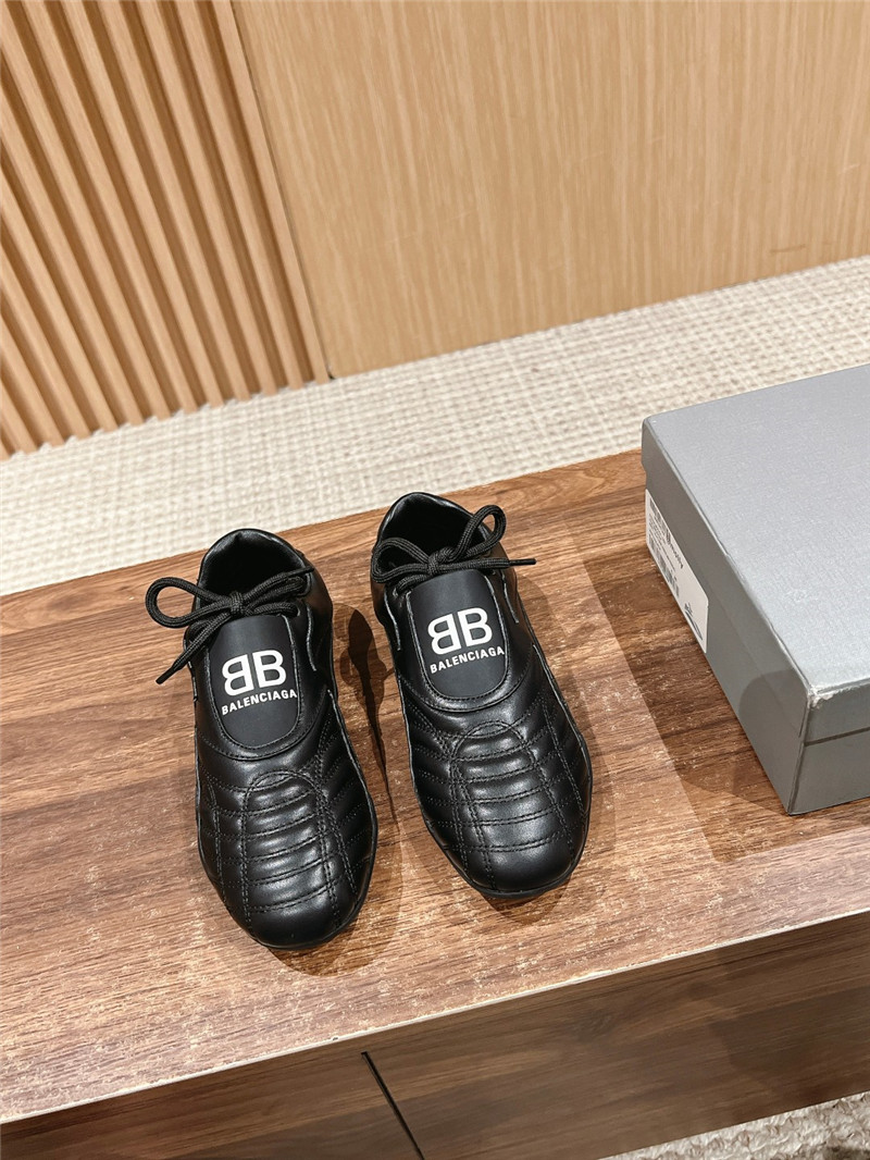 Ba1en*iaga zen sneaker black white