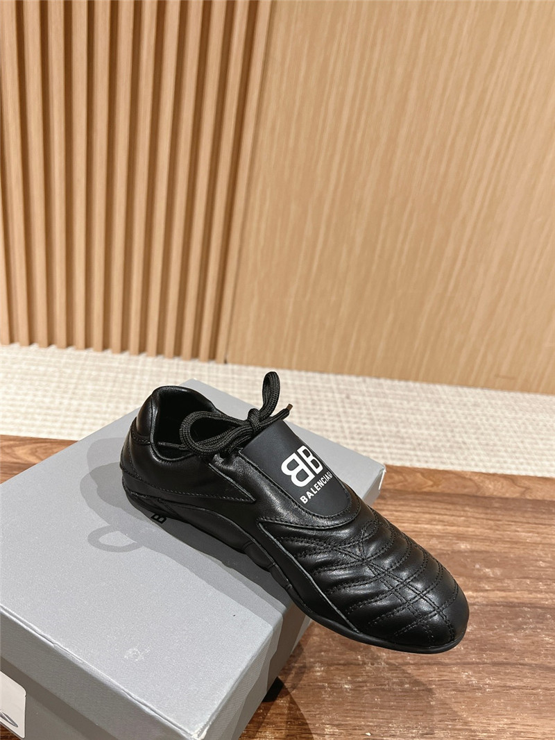 Ba1en*iaga zen sneaker black white