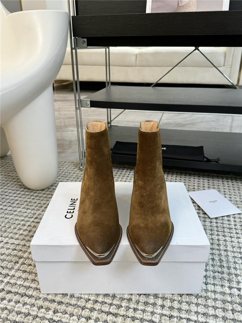 Ce1i*e brown suede chelsea boots for women