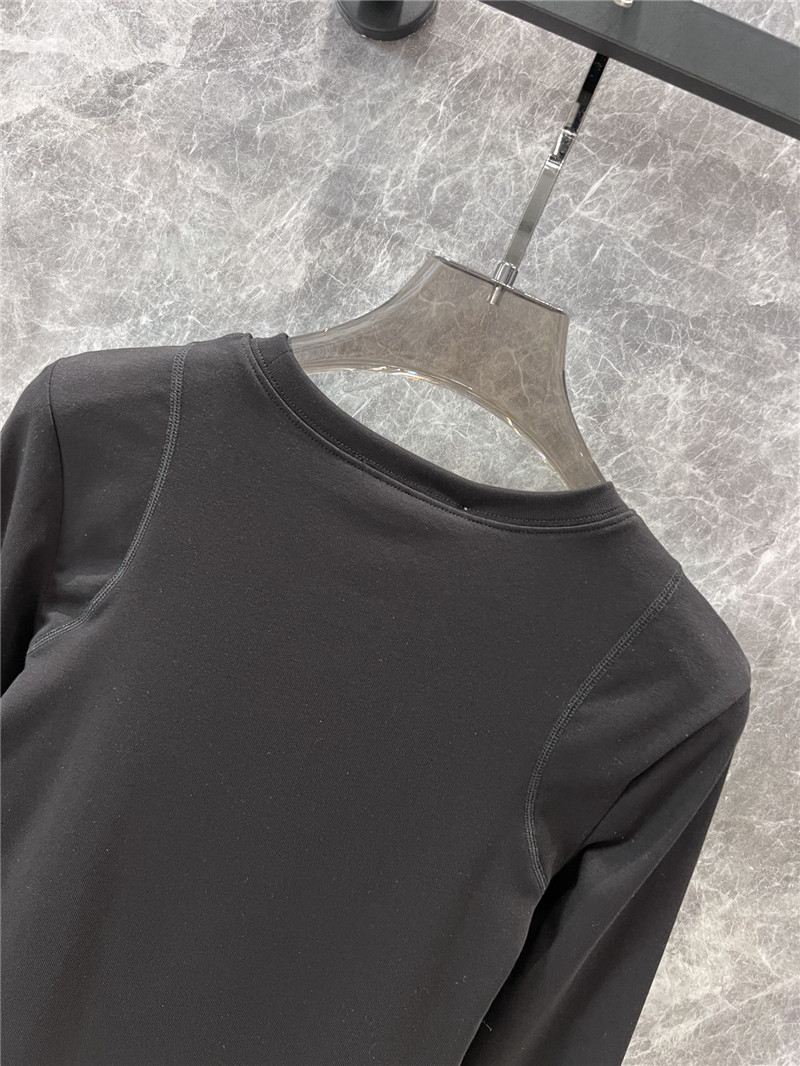 Pra*a long sleeve t-shirt