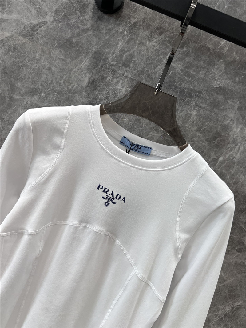 Pra*a long sleeve t-shirt