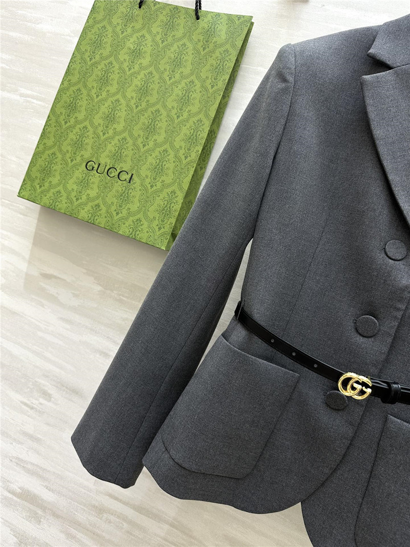 Gvc*1 lapel suit
