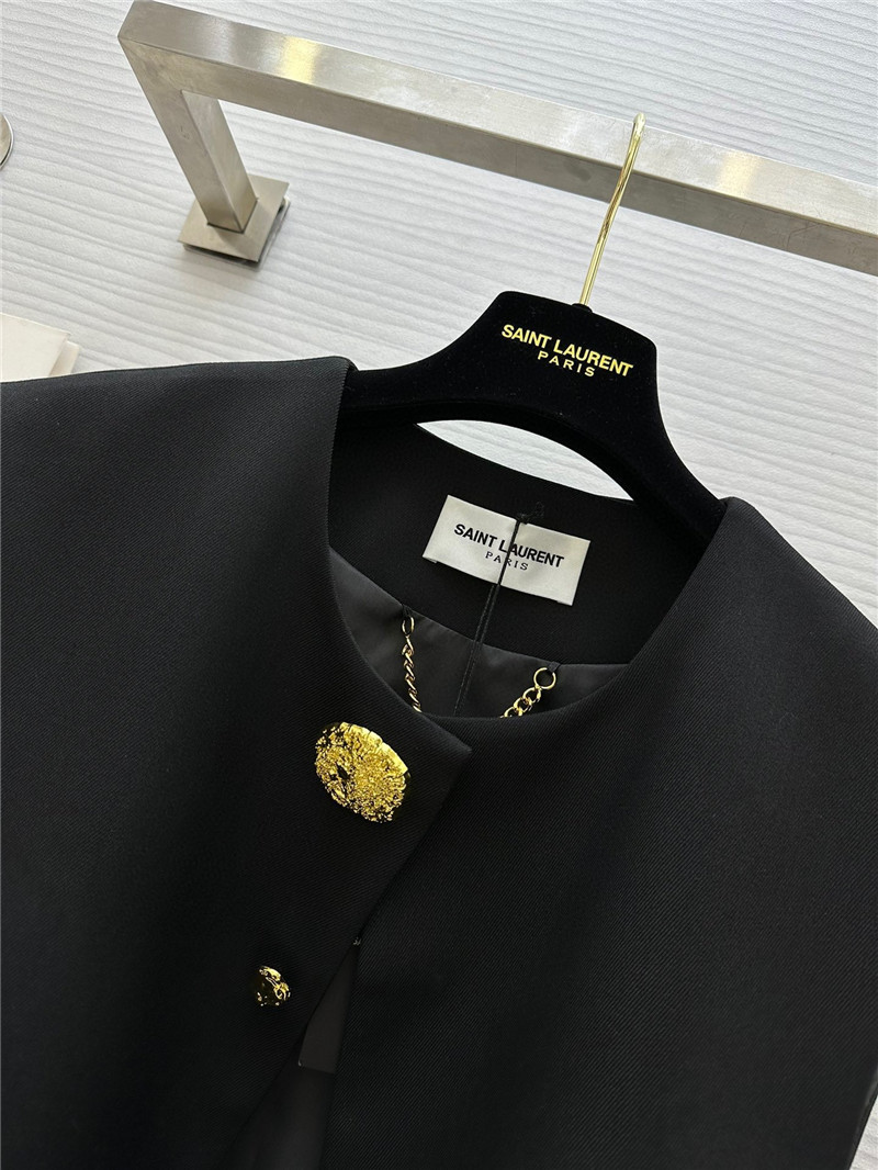 Y51 metal button vest