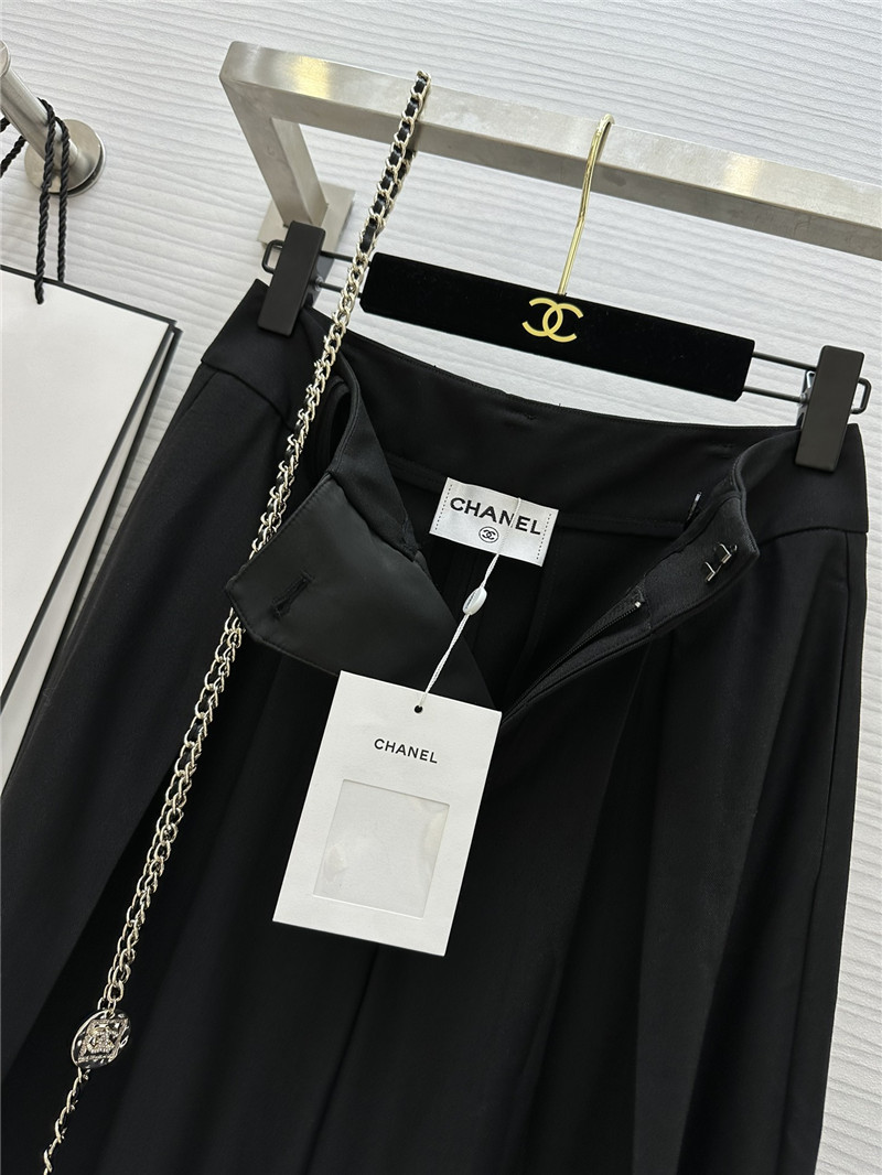 Ch**el straight leg wide hem trousers