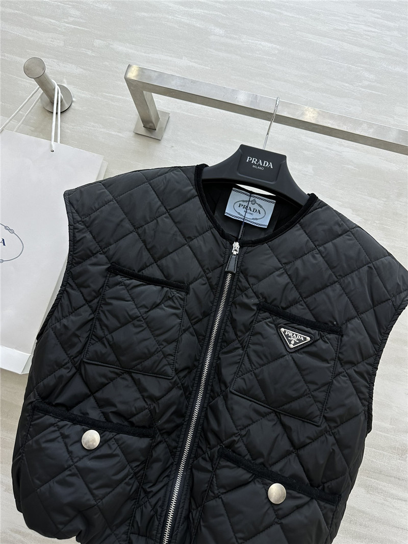 Pra*a quilted padded vest