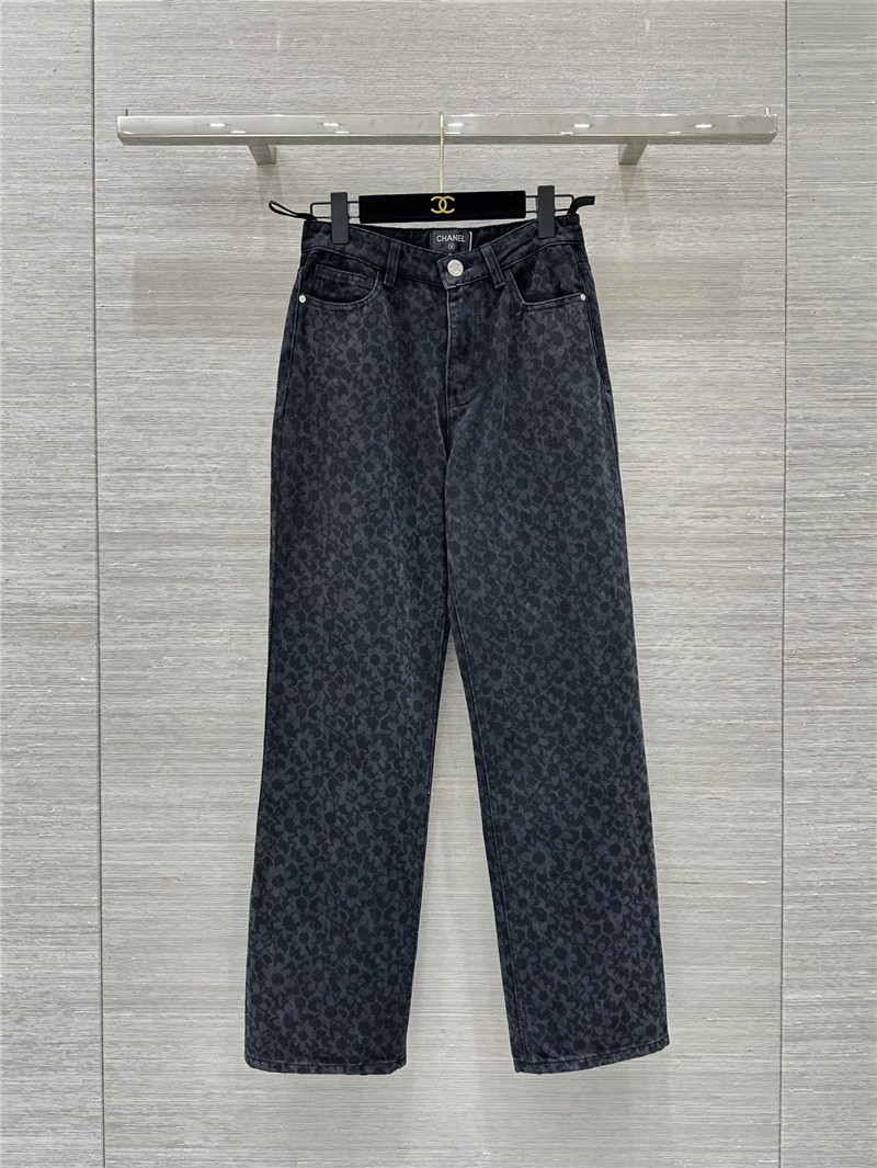 Ch**el high-end jeans