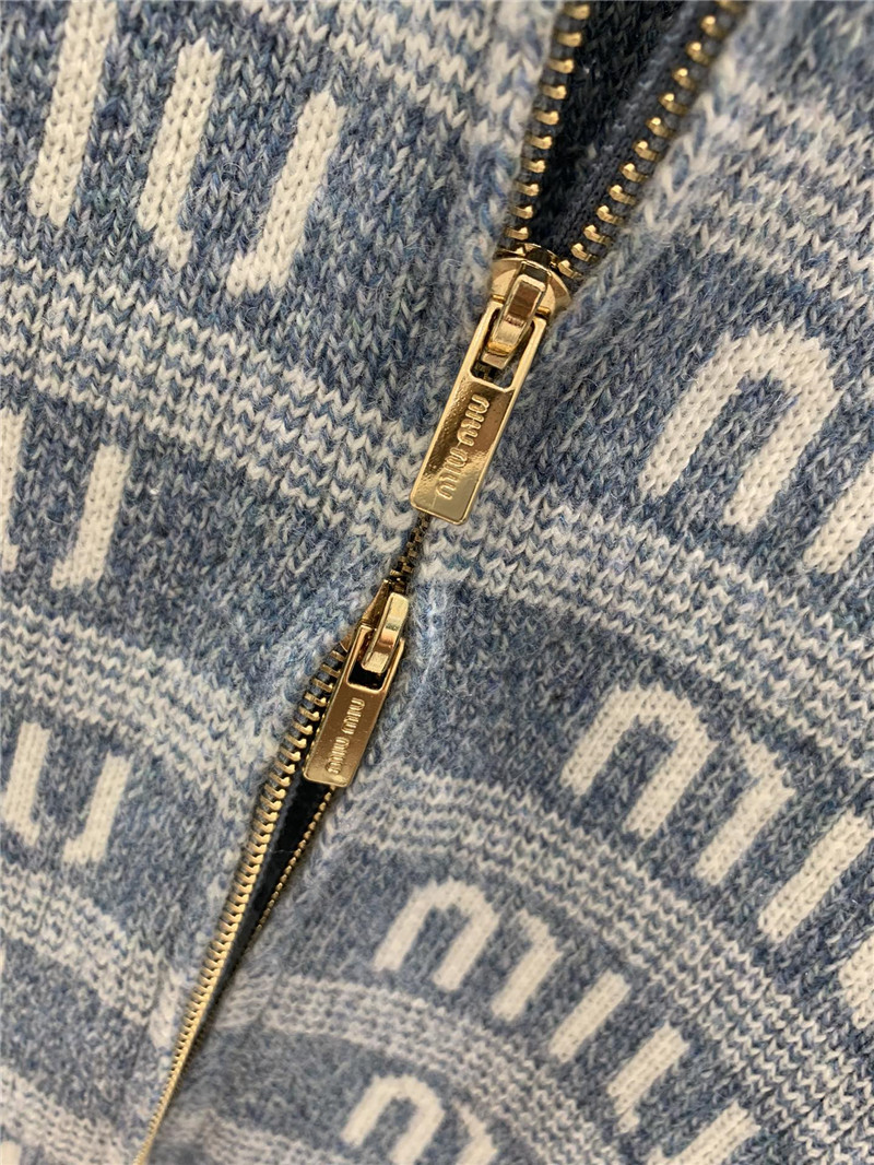 Miu Miu Logo-Intarsia Zip-Up Cardigan in Blue