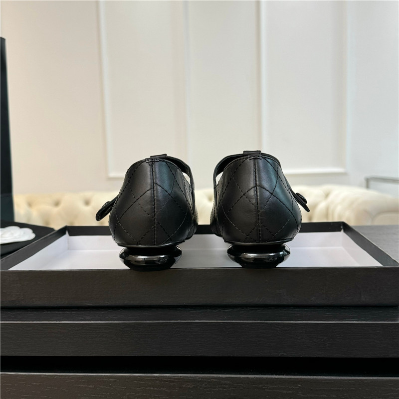 Ch**el mary janes t-strap loafers black