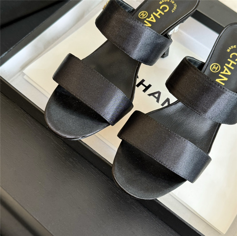 Ch**el pearl heel black satin leather mules