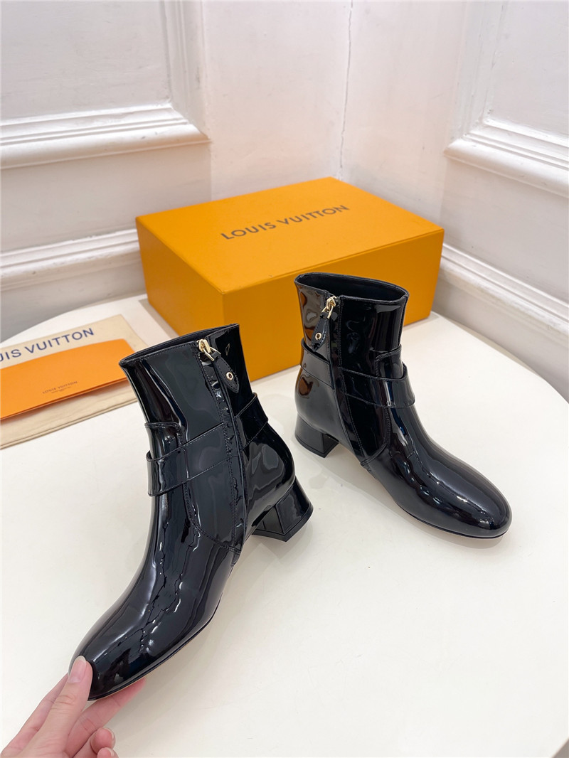 l0vis Vvtt0n patent leather westside ankle boots