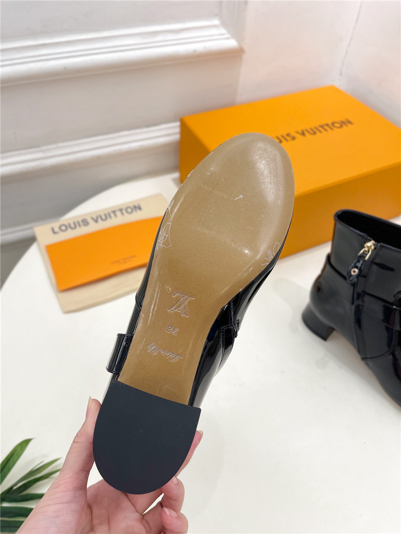 l0vis Vvtt0n patent leather westside ankle boots