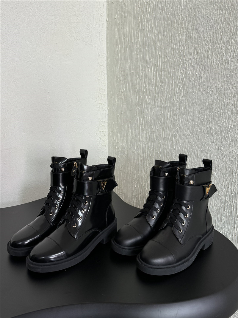 l0vis Vvtt0n citizen flat ranger boot