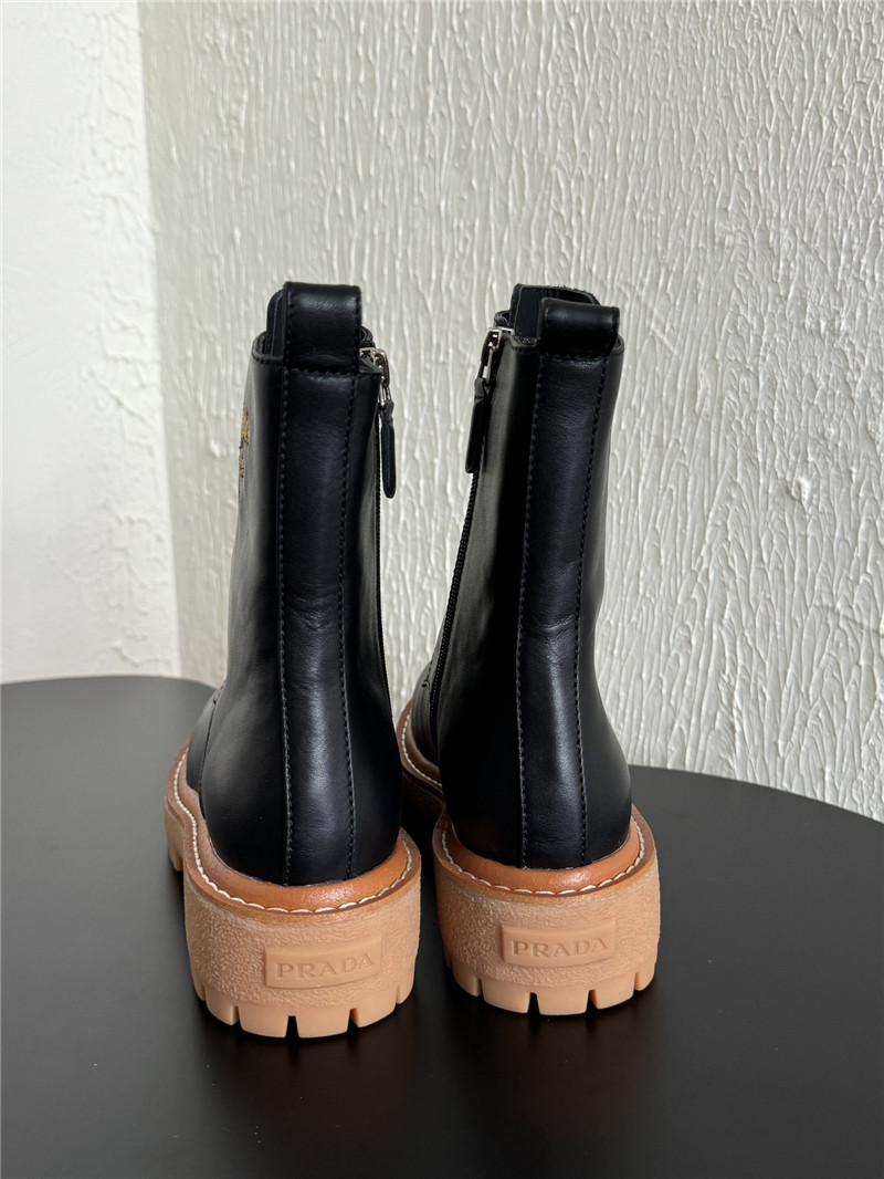 Pra*a lace-up embroidered logo chelsea boots