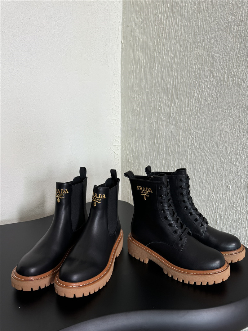 Pra*a lace-up embroidered logo chelsea boots