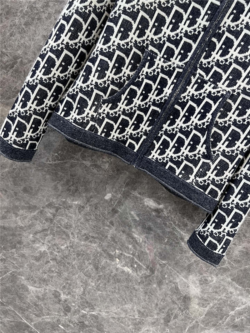 D10r oblique zip-up hooded cardigan in navy