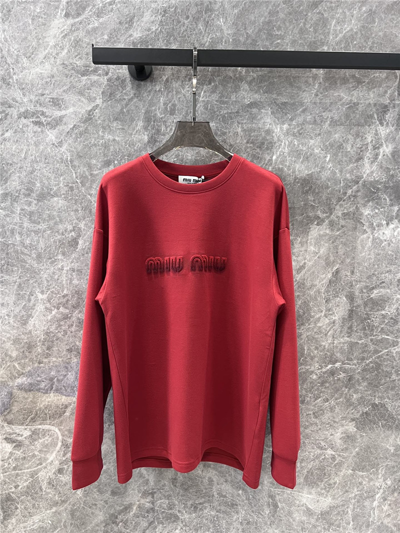 M1um1u sweatshirt + short skirt set