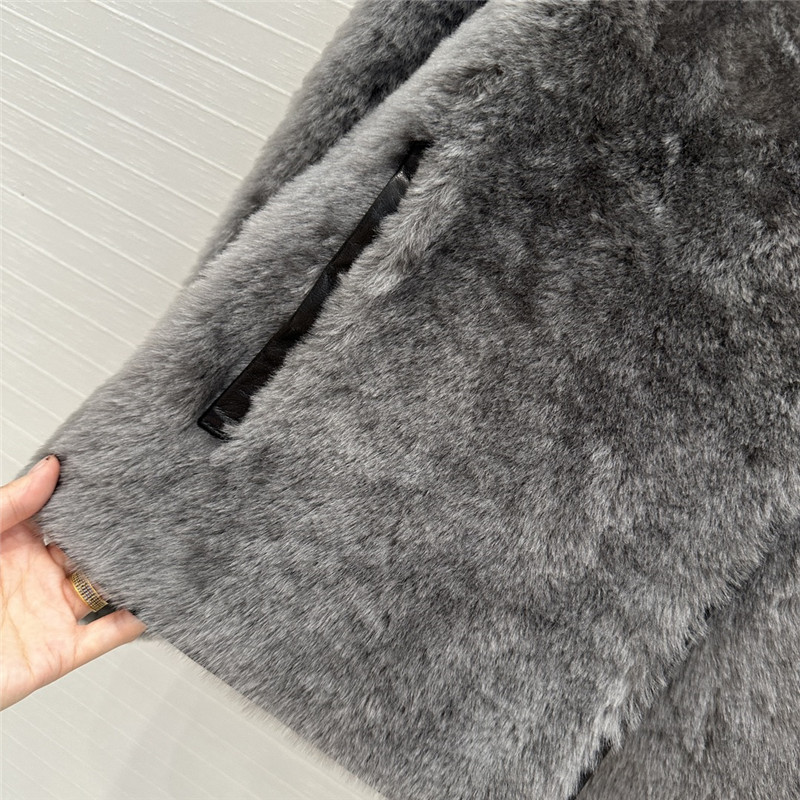 H**me5 short shearling jacket