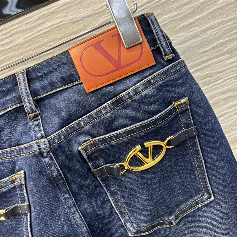 Va1e*ntin0 bootcut jeans