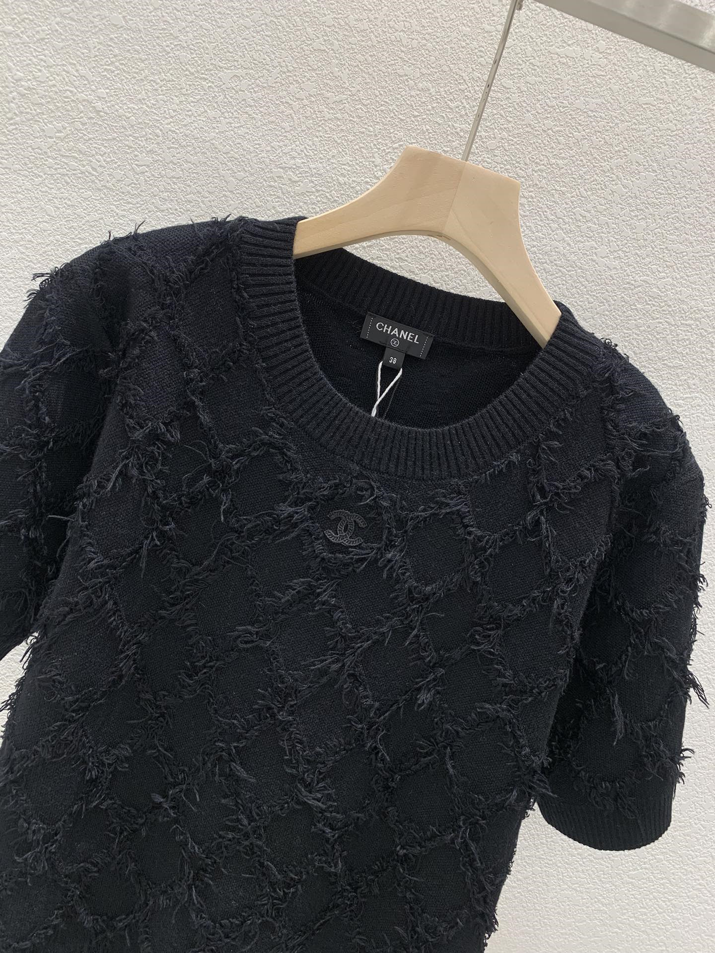 ch**el D1am0nd blend knit top with short-sleeve black