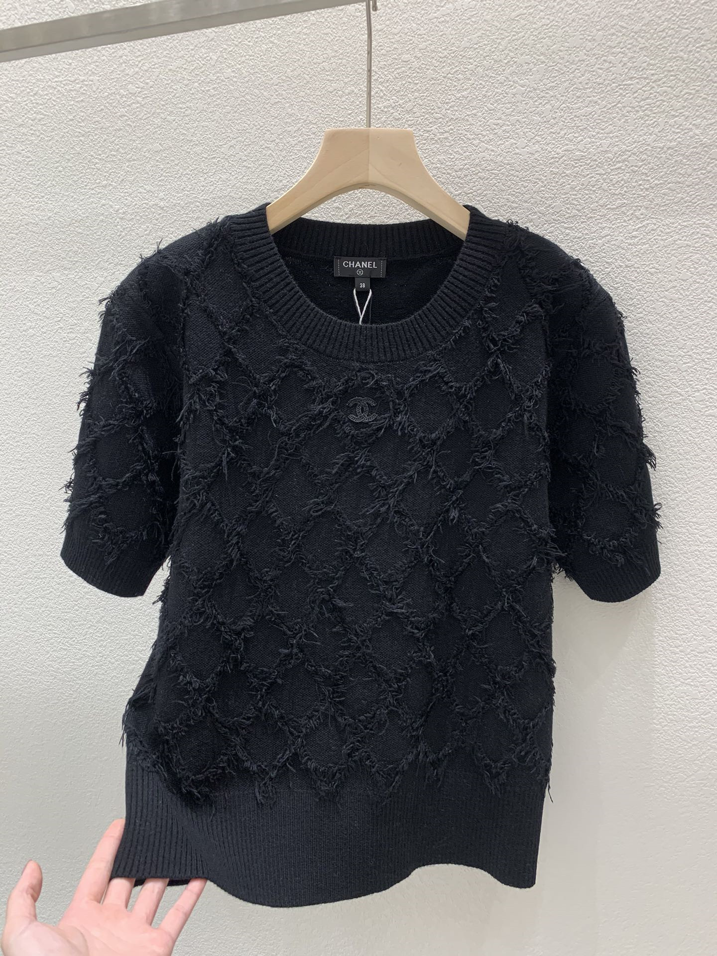 ch**el D1am0nd blend knit top with short-sleeve black