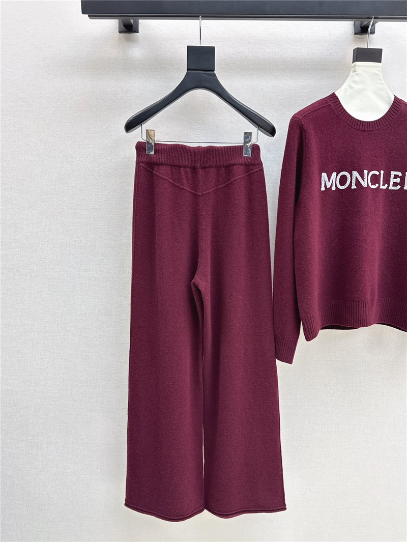 Moncler knitted suit