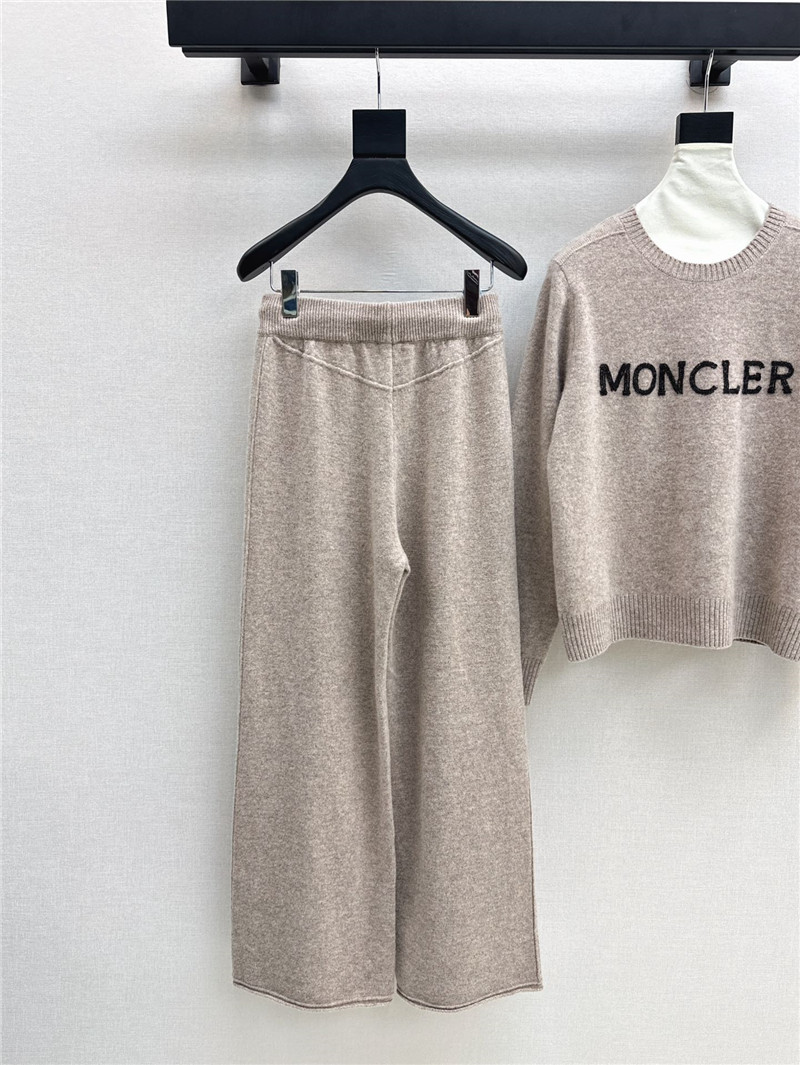 Moncler knitted suit