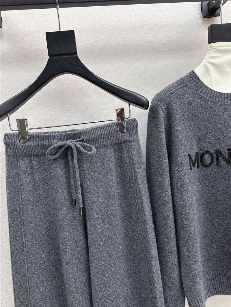 Moncler knitted suit