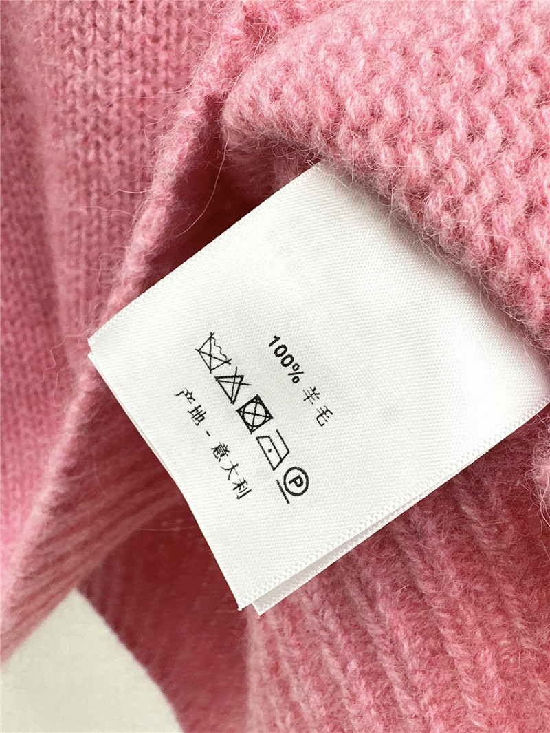 Gvc*1 fur trim sleeveless turtleneck top pink