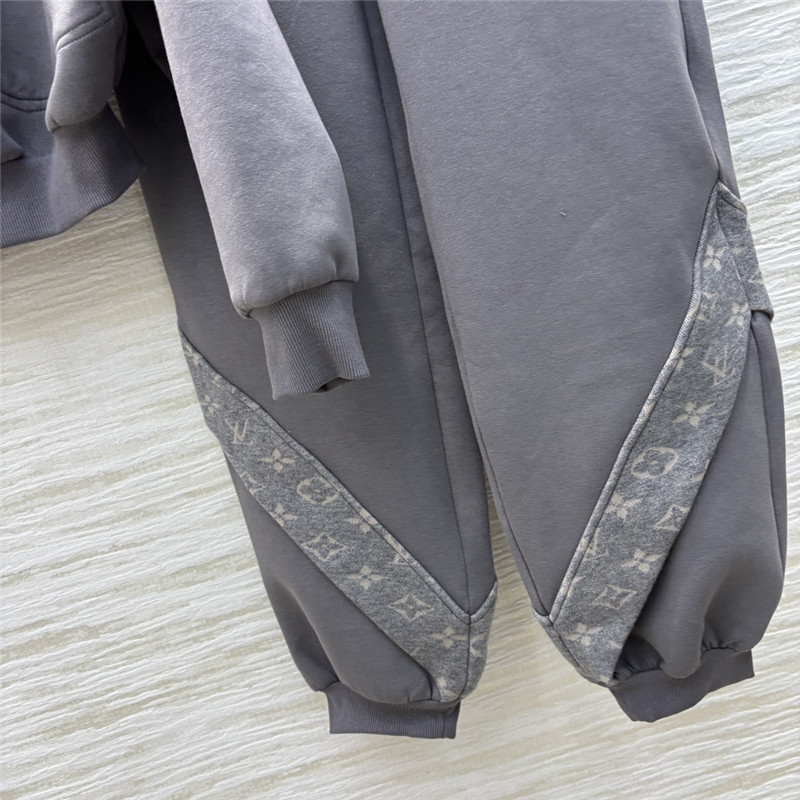 l0vis Vvtt0n lv casual suit