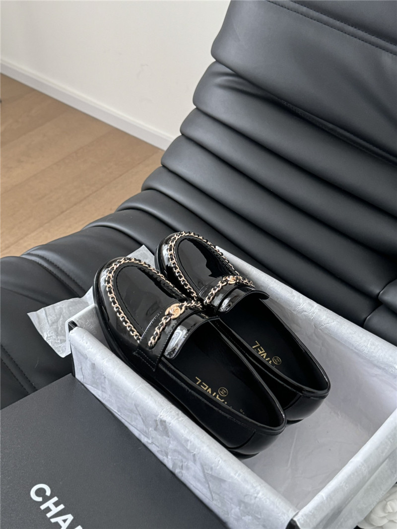 Ch**el chain white patent loafers