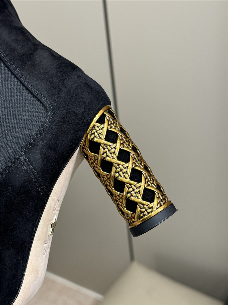 D10r icon heeled ankle boot black suede goatskin