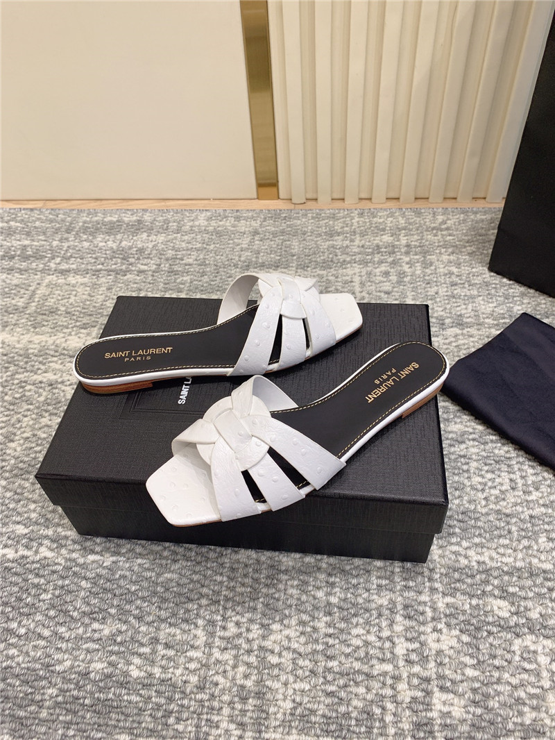 Y51 tribute mules in white ostrich leather