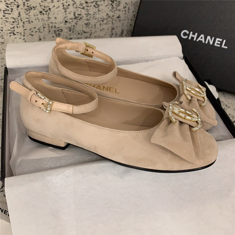 Ch**el mary janes nude velvet flats with strass & metal