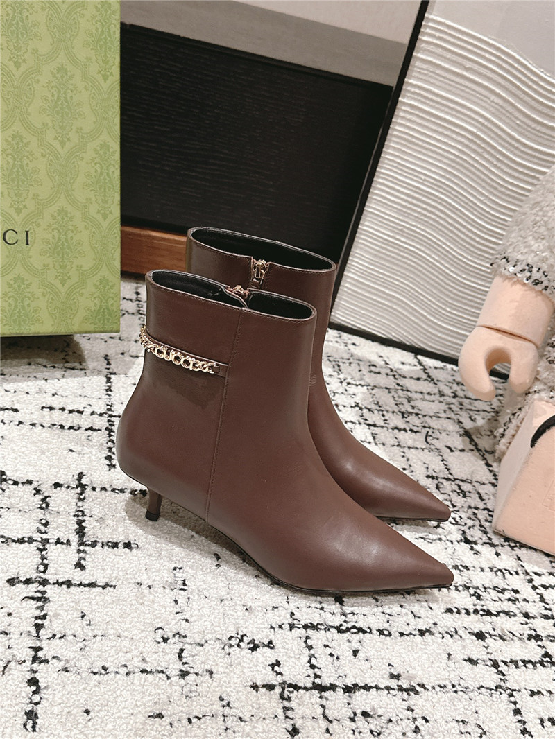 Gvc*1 brown pointed toe heeled ankle boots